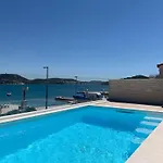 Sunny Escape * Betina (Sibenik-Knin)
