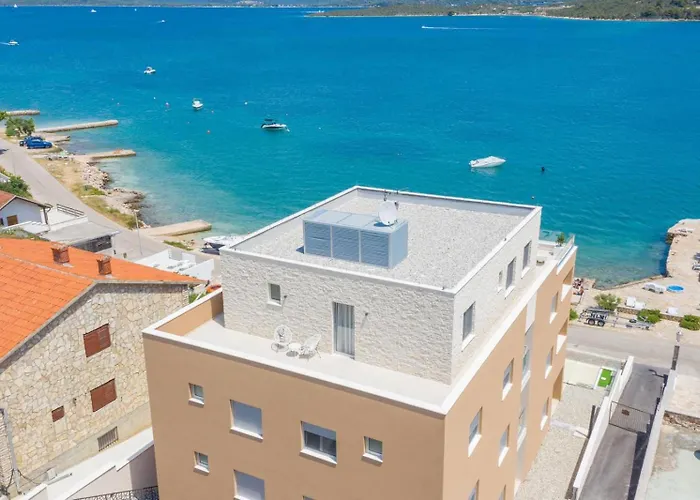 Sunny Escape * Betina (Sibenik-Knin)